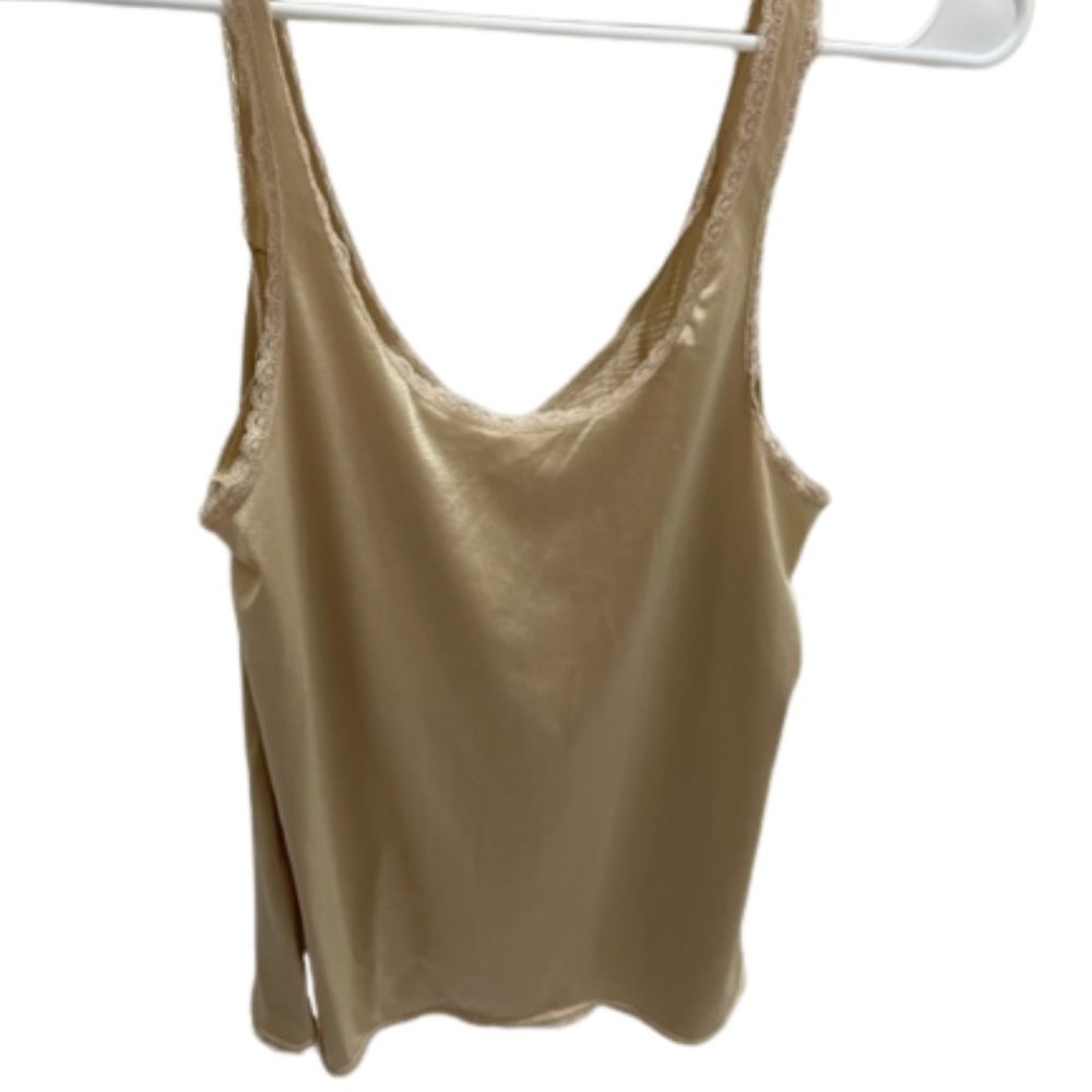 Vanity Fair Camisole - Picture 2 of 6